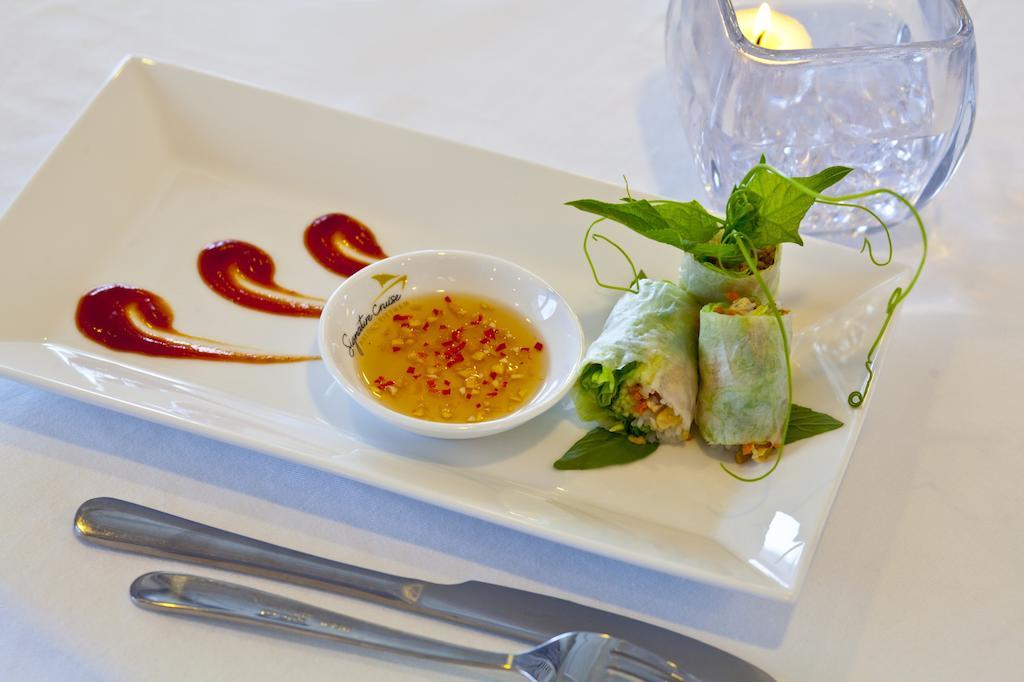 Signature Halong Cruise ฮาลอง ภายนอก รูปภาพ