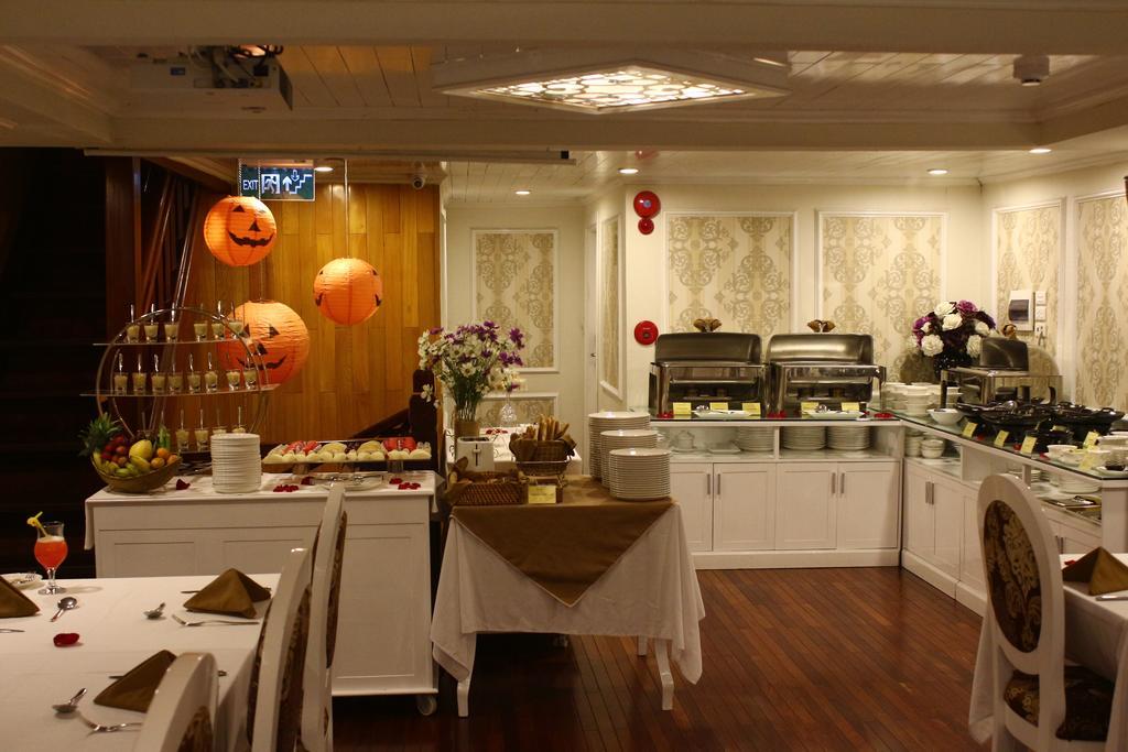 Signature Halong Cruise ฮาลอง ภายนอก รูปภาพ