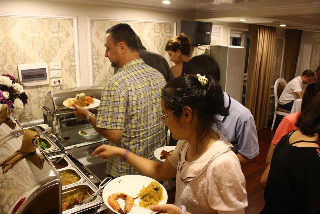 Signature Halong Cruise ฮาลอง ภายนอก รูปภาพ