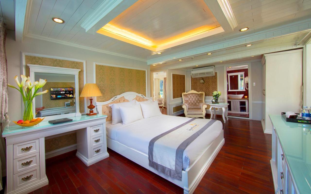 Signature Halong Cruise ฮาลอง ภายนอก รูปภาพ
