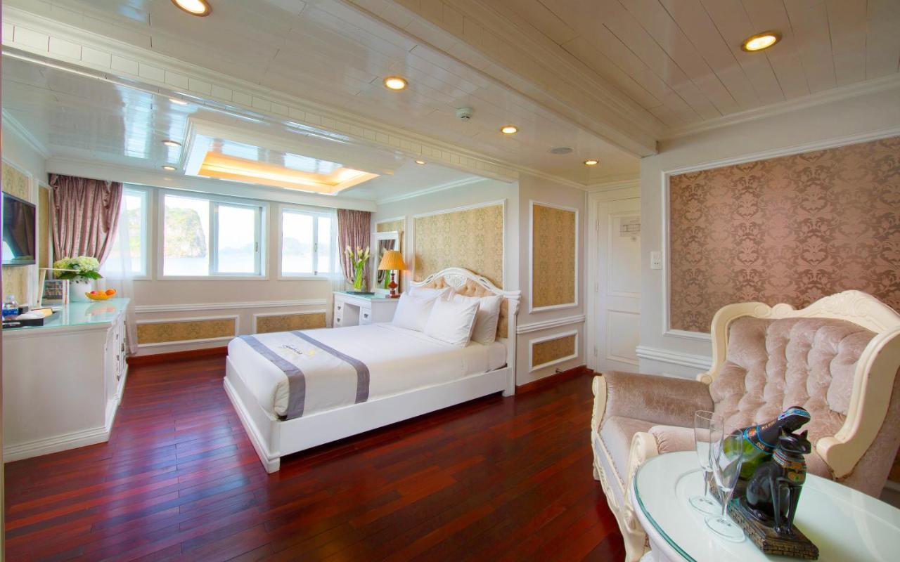 Signature Halong Cruise ฮาลอง ภายนอก รูปภาพ