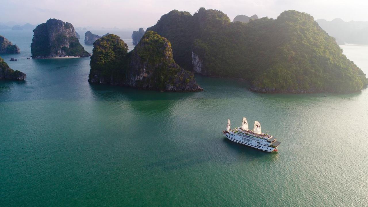 Signature Halong Cruise ฮาลอง ภายนอก รูปภาพ